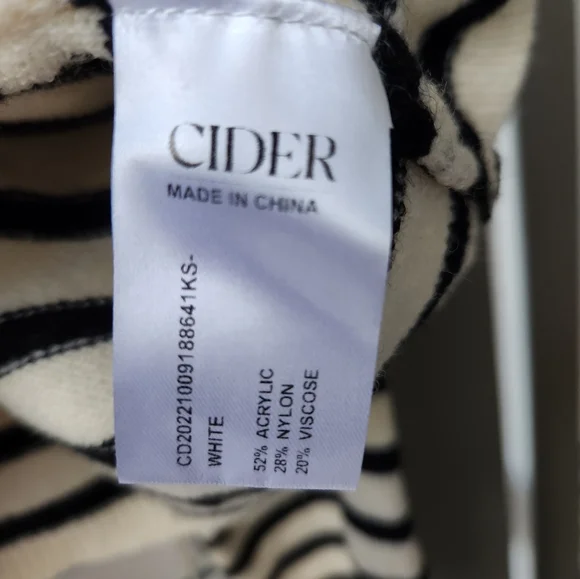 (5 For $30) NWT Cider Striped High Neck Oversized Crop Sweater 0XL Plus Size - Picture 5 of 6